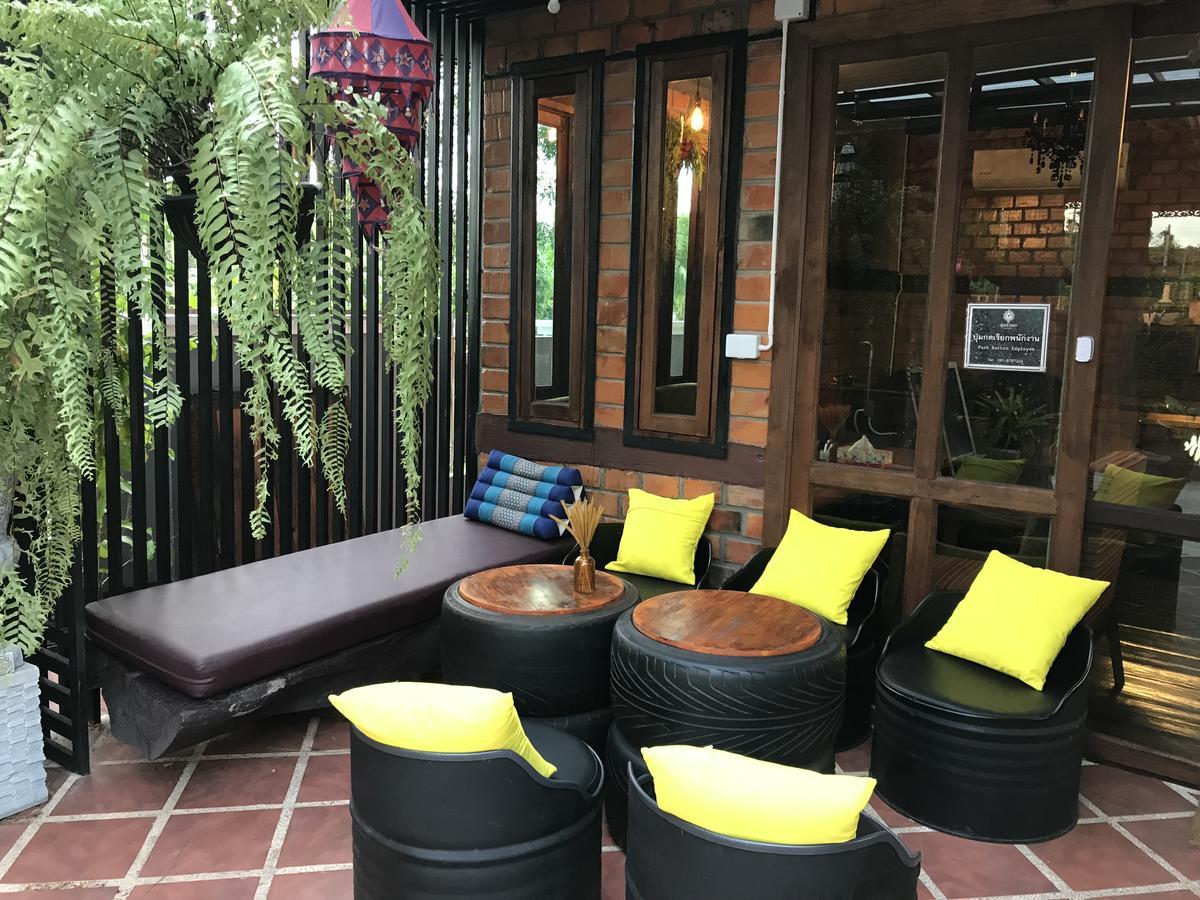 Khum Lanna Boutique Hotel Sisaket Exterior foto
